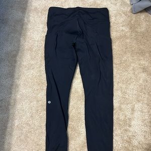 Lululemon 7/8 pants with pockets